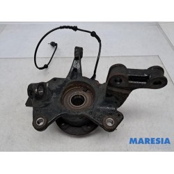 Renault - Megane - Fusee links-voor