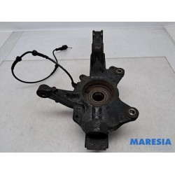 Renault - Megane - Fusee links-voor
