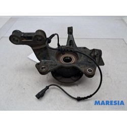 Renault - Megane - Knuckle, front right