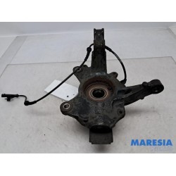 Renault - Megane - Knuckle, front right