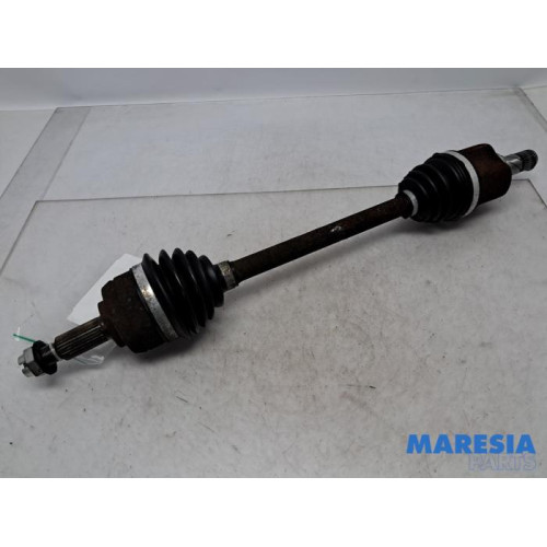 Renault - Megane - Aandrijfas links-voor