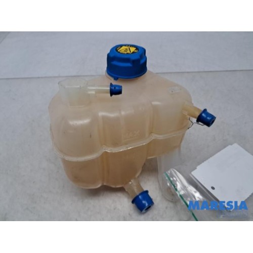 Fiat - Panda - Expansion vessel