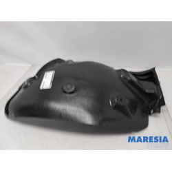Renault - Megane - Wheel arch liner