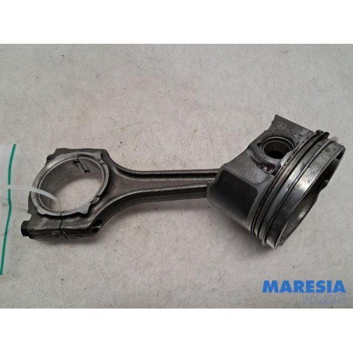 Alfa Romeo - Giulietta - Piston