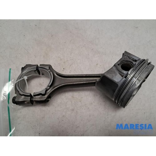 Alfa Romeo - Giulietta - Piston