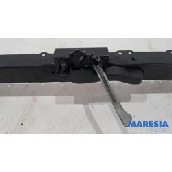 Citroen - C4 Picasso - Lock plate