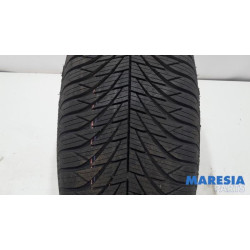 Citroen - C4 Picasso - Tyre