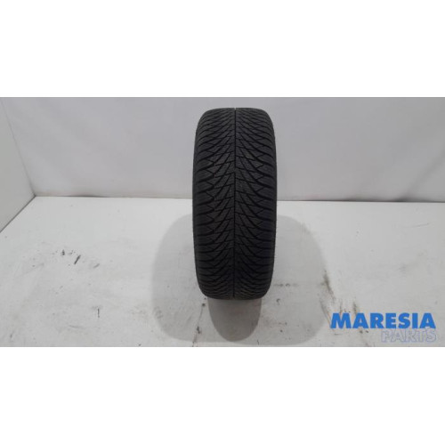 Citroen - C4 Picasso - Tyre