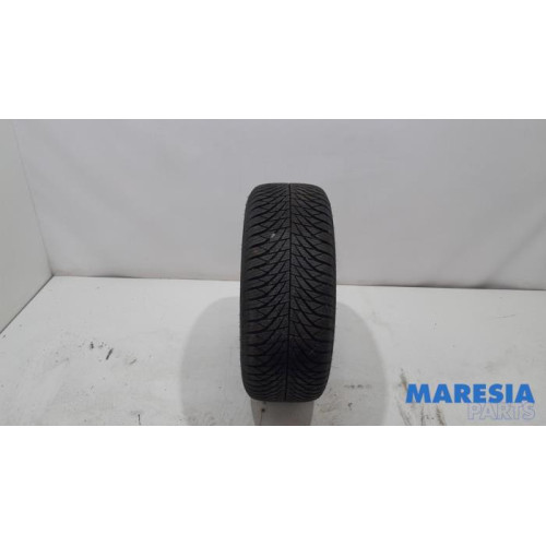 Citroen - C4 Picasso - Tyre
