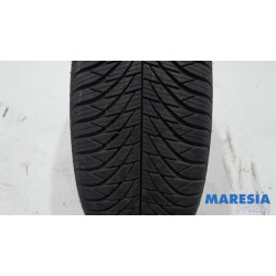 Citroen - C4 Picasso - Tyre