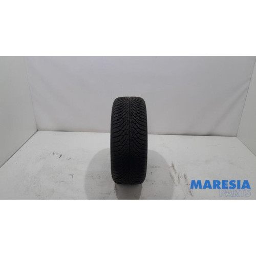 Citroen - C4 Picasso - Tyre