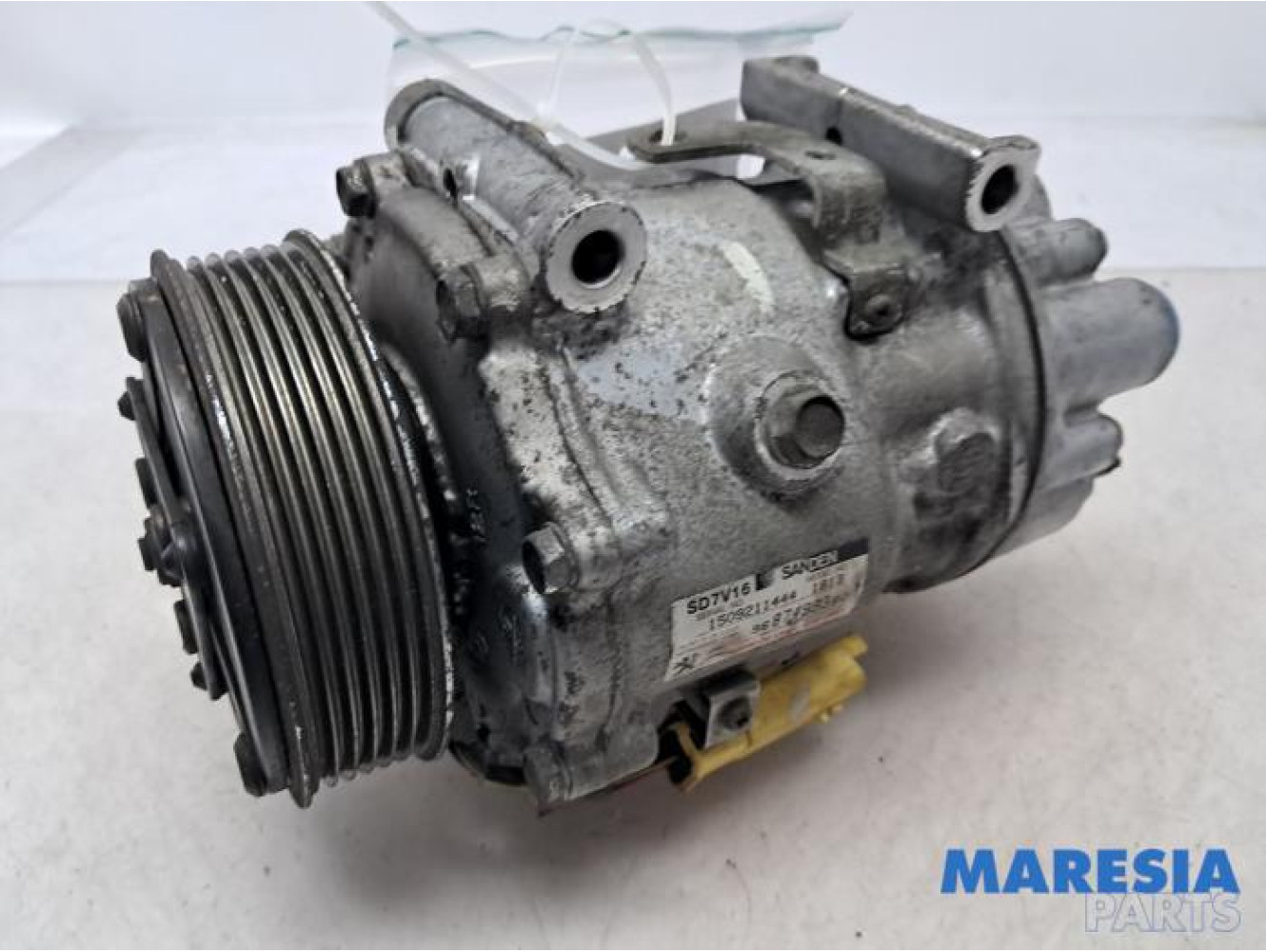 Toyota - Pro-Ace - Air conditioning pump