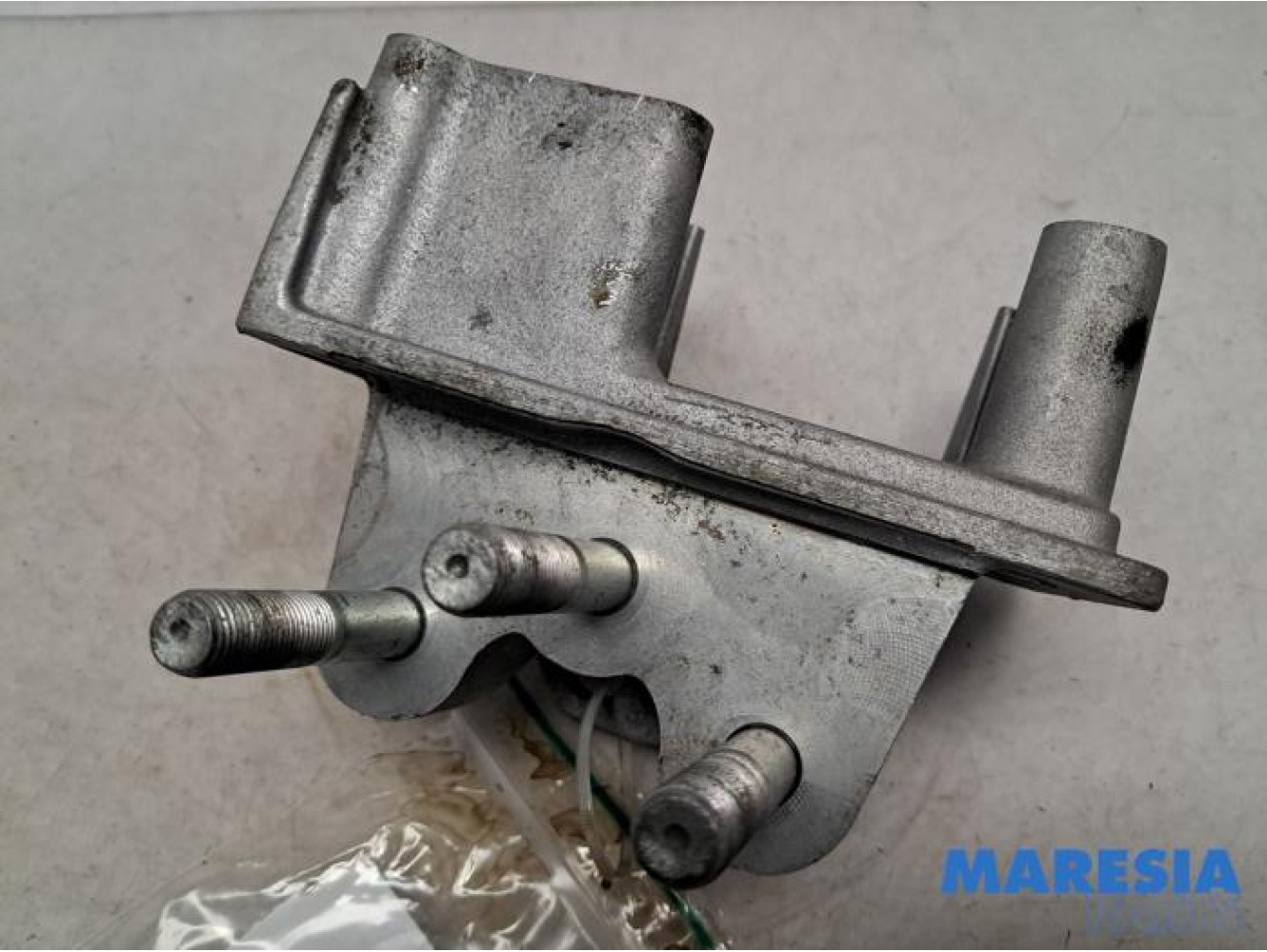 Alfa Romeo - Giulietta - Engine mount