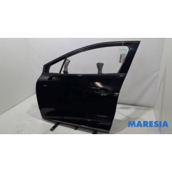 Renault - Clio - Door 4-door, front left