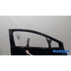 Renault - Clio - Front door 4-door, right