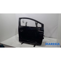 Renault - Clio - Front door 4-door, right