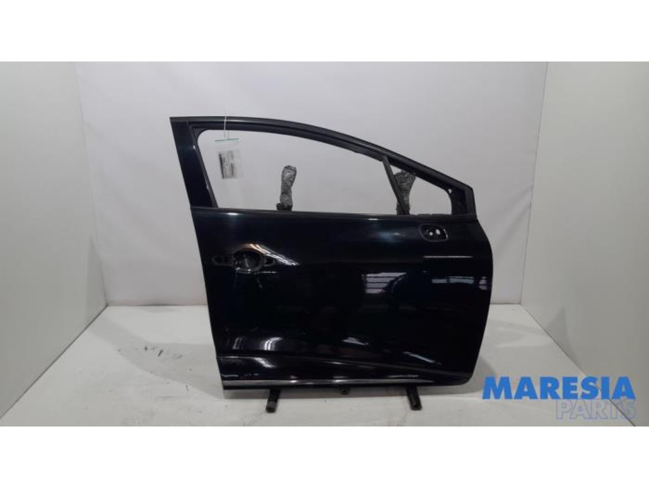 Renault - Clio - Front door 4-door, right