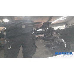 Renault - Clio - Front door 4-door, right