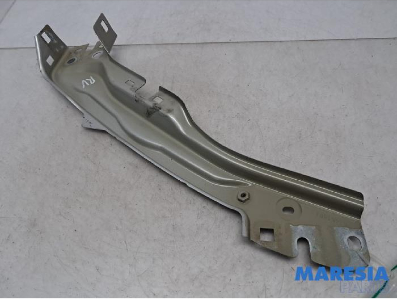 Toyota - Pro-Ace - Vorderwand