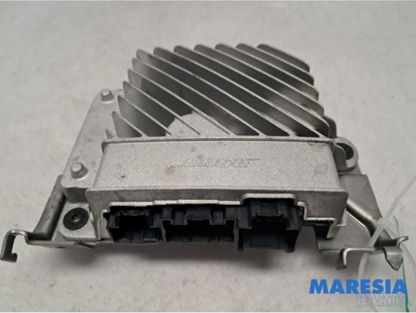 Renault - Talisman - Radio amplifier