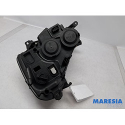 Toyota - Pro-Ace - Headlight, right