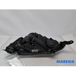 Toyota - Pro-Ace - Headlight, right