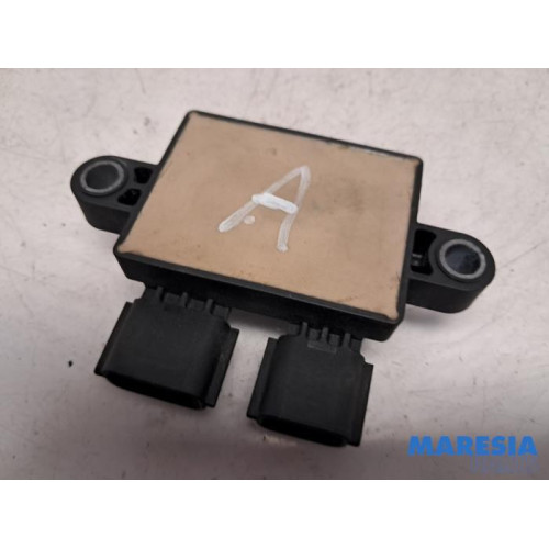 Renault - Talisman - Module tailgate motor