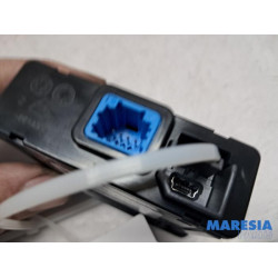 Renault - Talisman - AUX / USB connection