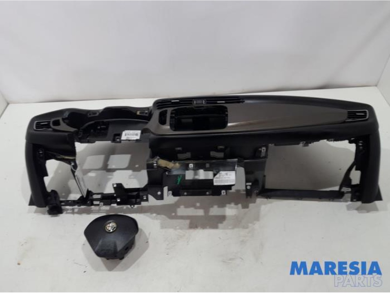 Alfa Romeo - Giulietta - Airbag set + dashboard