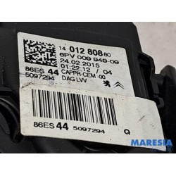 Toyota - Pro-Ace - Accelerator pedal
