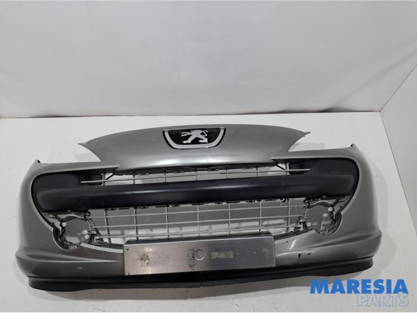 Peugeot - 207 - Front bumper