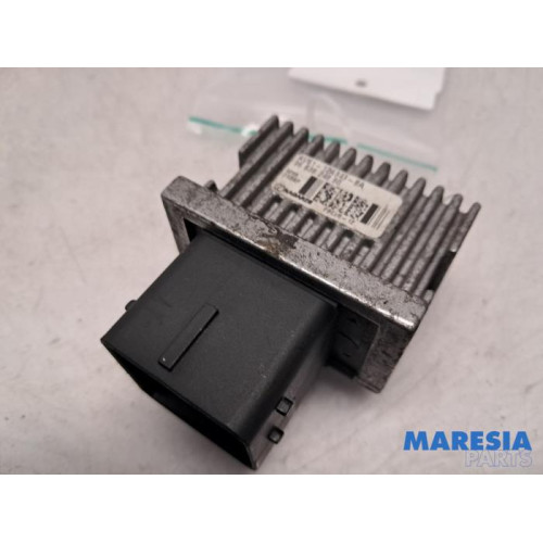 Toyota - Pro-Ace - Glow plug relay