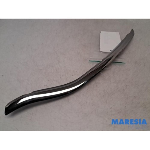 Renault - Talisman - Decorative strip