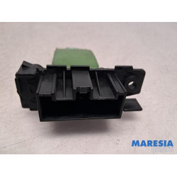 Toyota - Pro-Ace - Heater resistor