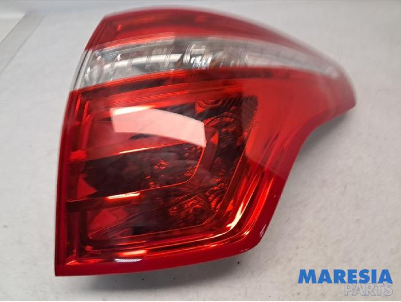 Citroen - C4 Picasso - Taillight, right