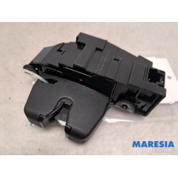 Citroen - C4 Picasso - Tailgate lock mechanism