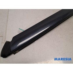 Citroen - C4 Picasso - Frontscreen frame