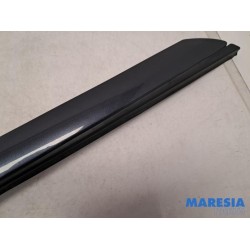 Citroen - C4 Picasso - Frontscreen frame