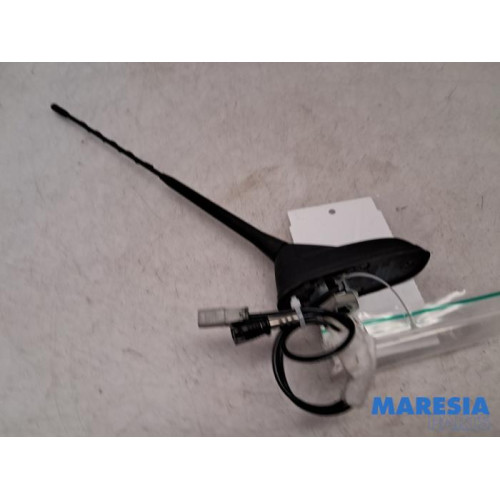 Citroen - C4 Picasso - Antenne