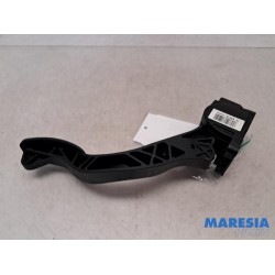 Citroen - C4 Picasso - Accelerator pedal