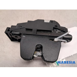 Citroen - C4 Picasso - Tailgate lock mechanism