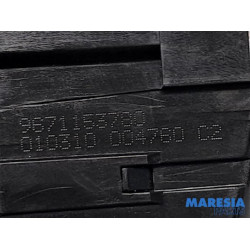 Citroen - C4 Picasso - Tailgate lock mechanism