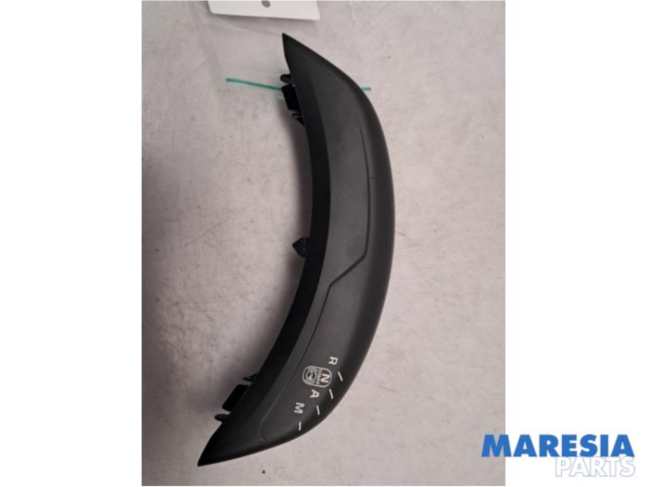 Citroen - C4 Picasso - Automatic gear selector