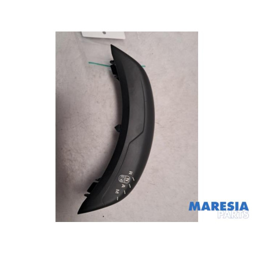 Citroen - C4 Picasso - Automatic gear selector