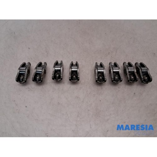 Citroen - C4 Picasso - Rocker arm