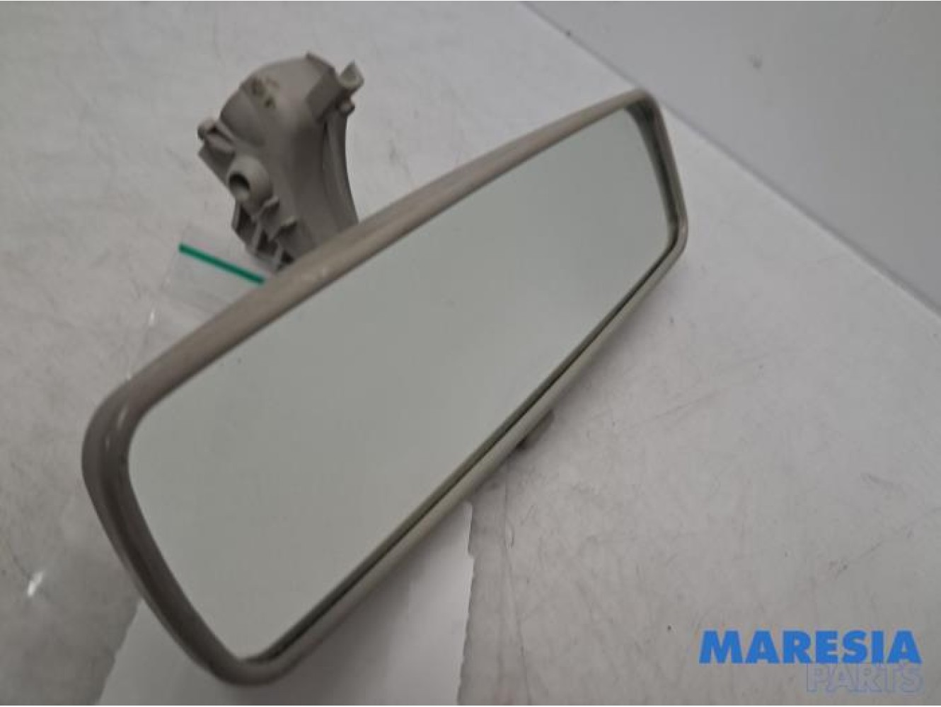 Citroen - C4 Picasso - Rear view mirror