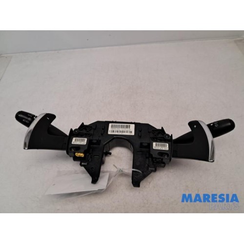 Citroen - C4 Picasso - Steering column stalk