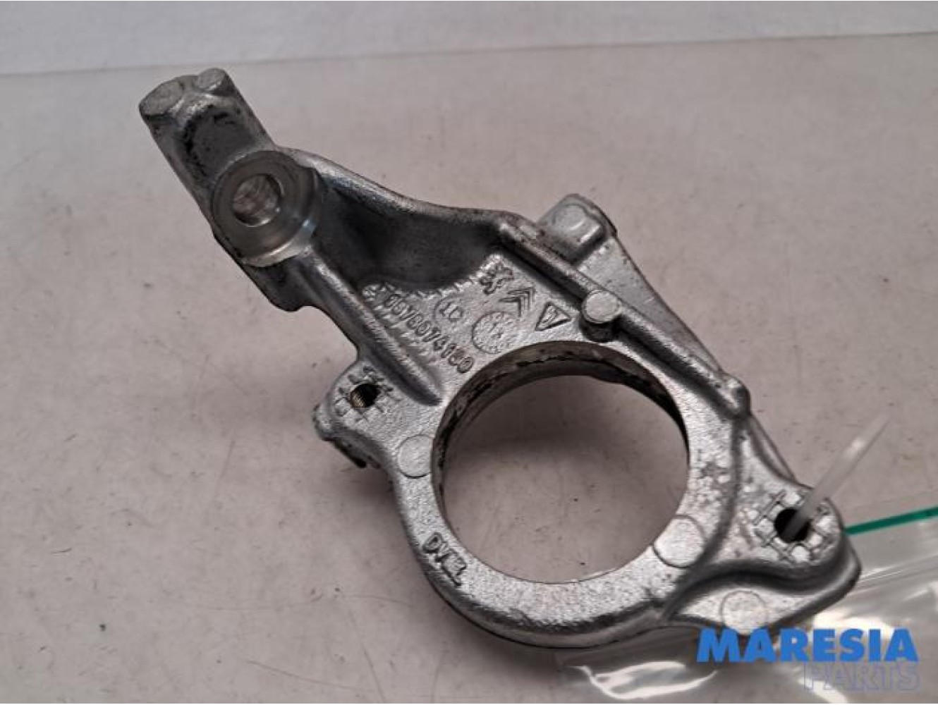 Citroen - C4 Picasso - Engine mount