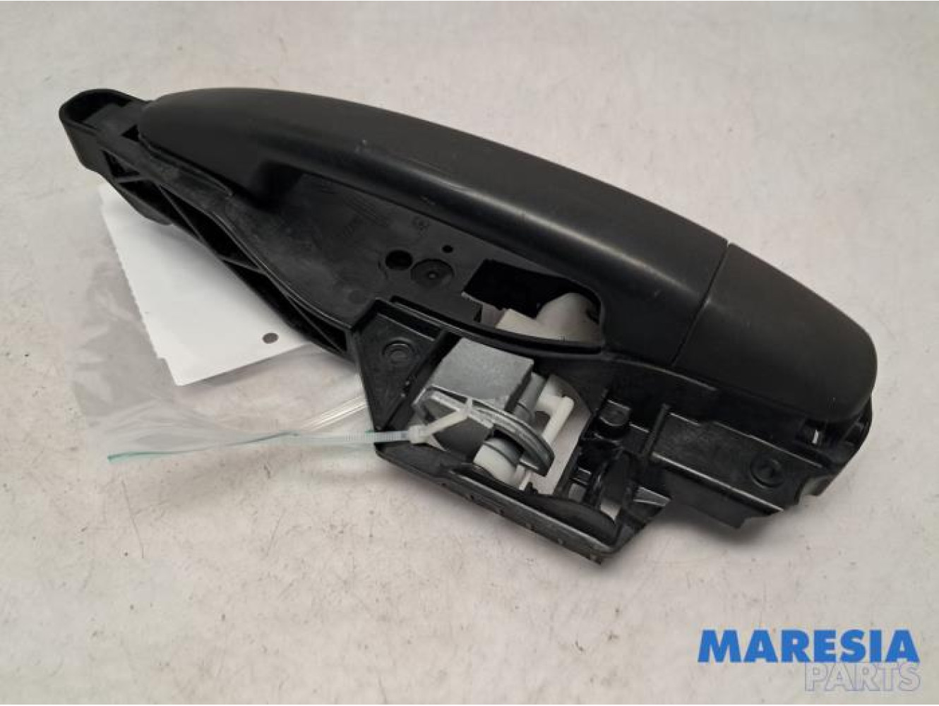 Toyota - Pro-Ace - Sliding door handle, right