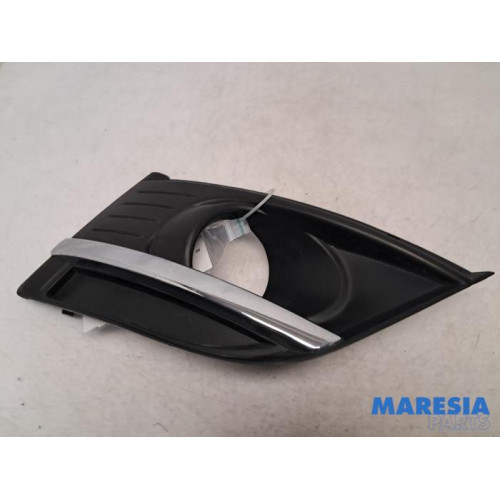 Citroen - C4 Picasso - Plaque de protection feu antibrouillard droit
